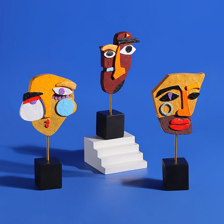 Sculpture torsadée colorée de  - Tv Art And Craft avis et prix
